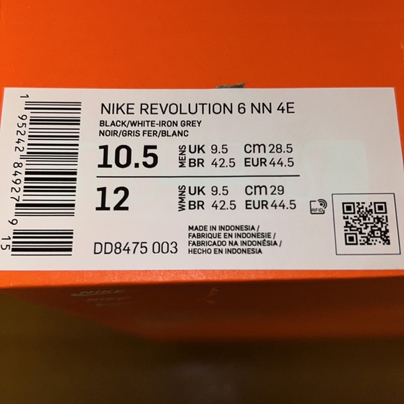 Nike Revolution 6 NN Side 9 Wide 4E Men’s Shoes NIB - Picture 4 of 4